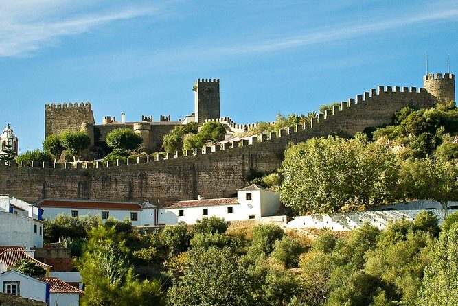 3 Tours Private / Tour SINTRA Second Day Tour FÁTIMA Third day Tour LISBON - How This 3-Day Portugal Loop Works (Lisbon 09:00 to Your Hotel)