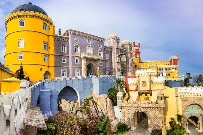 3 Tours Private / Tour SINTRA Second Day Tour FÁTIMA Third day Tour LISBON - Pena Palace Time Tips: Your 2-Hour Slot Makes or Breaks the View