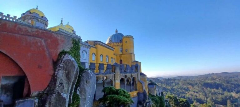 Lisbon: Tour to Pena Palace, Sintra, Cabo da Roca, Cascais - Meeting point, van rides, and the real 9-hour rhythm