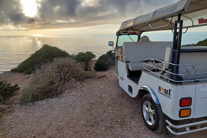 Private Adventure Tuk-Tuk,Sintra and Cascais, full day - Starting in Sintra: the meet point and how the day paces