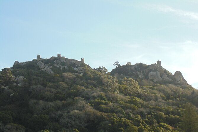 Private Day Tour from the Centre to the Highest Point in Sintra. - A Romantic Sintra route that starts at the National Palace