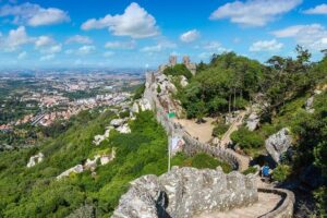 Private Half Day Tour to Sintra and Pena Palace from Lisbon - Castelo dos Mouros: Moorish Castle in About 30 Minutes