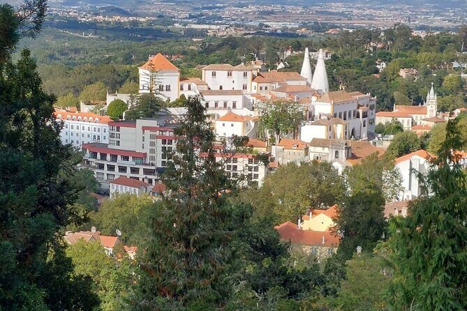 Private Tour Sintra, Palaces and Mountain Tuk Tuk(2 to 6 people) - Stop one: Queijada de Sintra before you climb