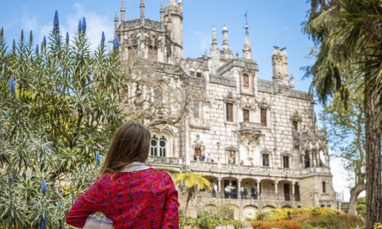 Private Tuk Tuk Tour around Sintra - Meeting at Volta do Duche and setting up your day