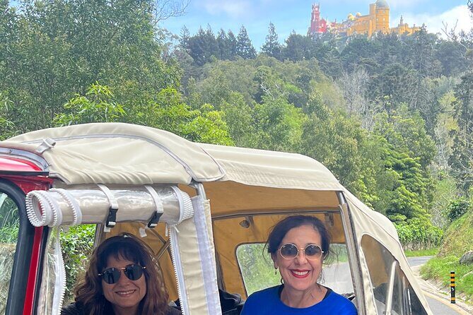 Private Tuk Tuk Tour of Sintra and Beaches in 2.5h - Stop 2: Palacio e Parque Biester and the Hollywood-Set Flavor