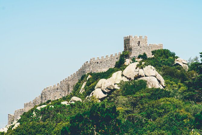 Sintra: Moorish Castle Entrance E-Ticket with Audio Guide - Your self-guided walk through the castle’s main features