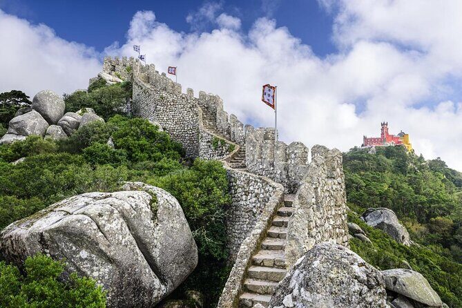 Sintra Private Tour with Tickets: Pena Palace & Moorish Castle - Key things to know before you go