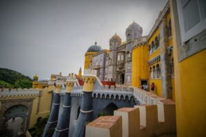 Sintra: Walking Tour with Palace, Castle, and Old Town Visit - Meeting Outside Sintra Station: The Day Starts With an Easy Win